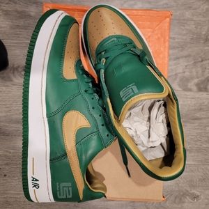 Nike Air Force 1 Low LeBron James 'SVSM'